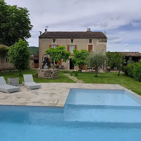 La Maison D'eglantine
